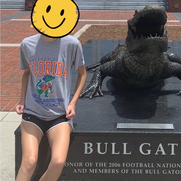 Gray University of Florida T-Shirt - Picture 3 of 4